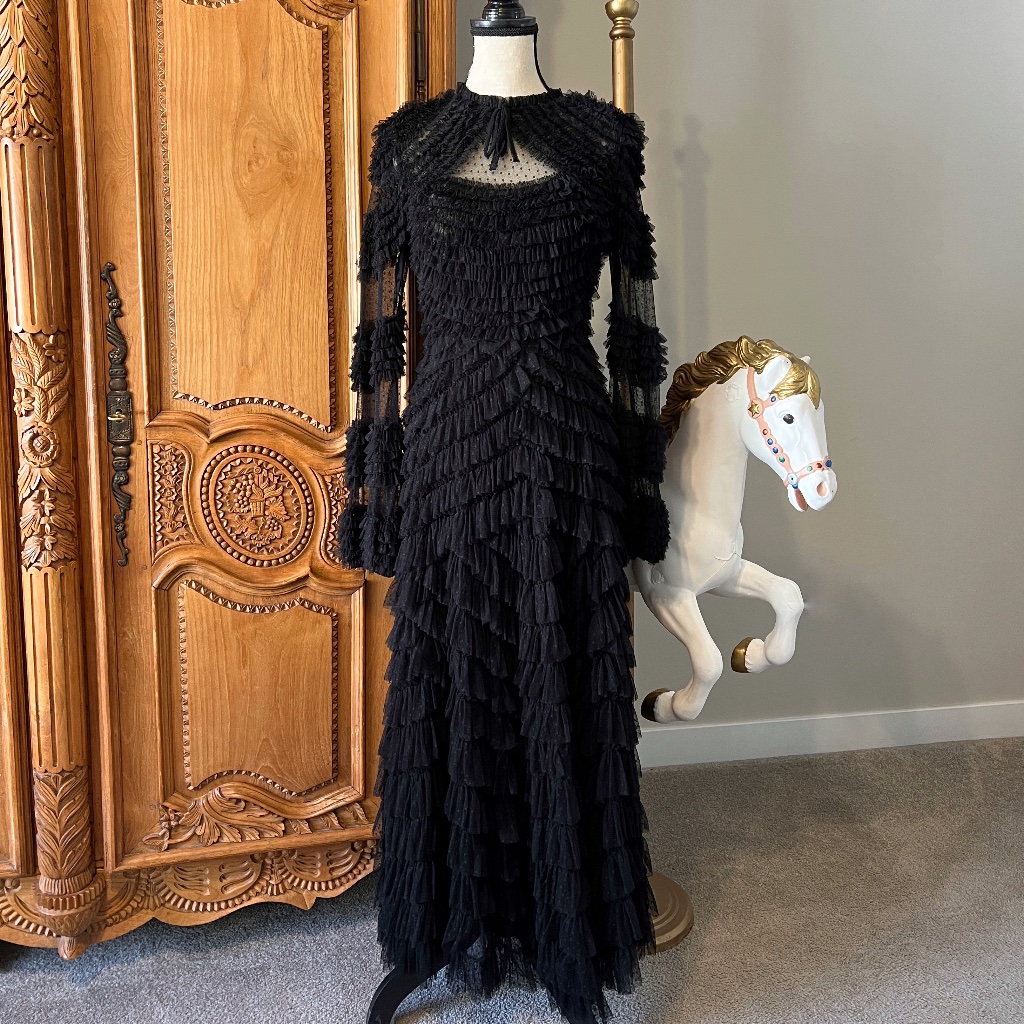 Nwt Mac Duggal 8057 Black Ruffle Tiered Gown Evening Dress Wednesday Gothic